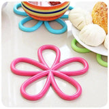 1pcs Multi color Silicone Flower Shape Heat-Proof Mat Anti-Slip Pot Holder