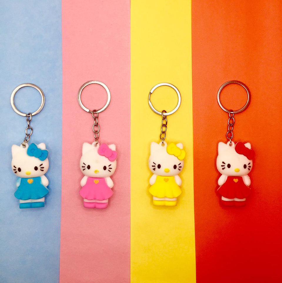 1 Pcs Hello Kitty Doll Rubber Keychain(Random Colour)