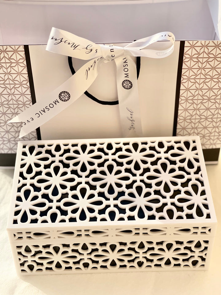 Jaffari Acrylic Gift Box with Customizable Options